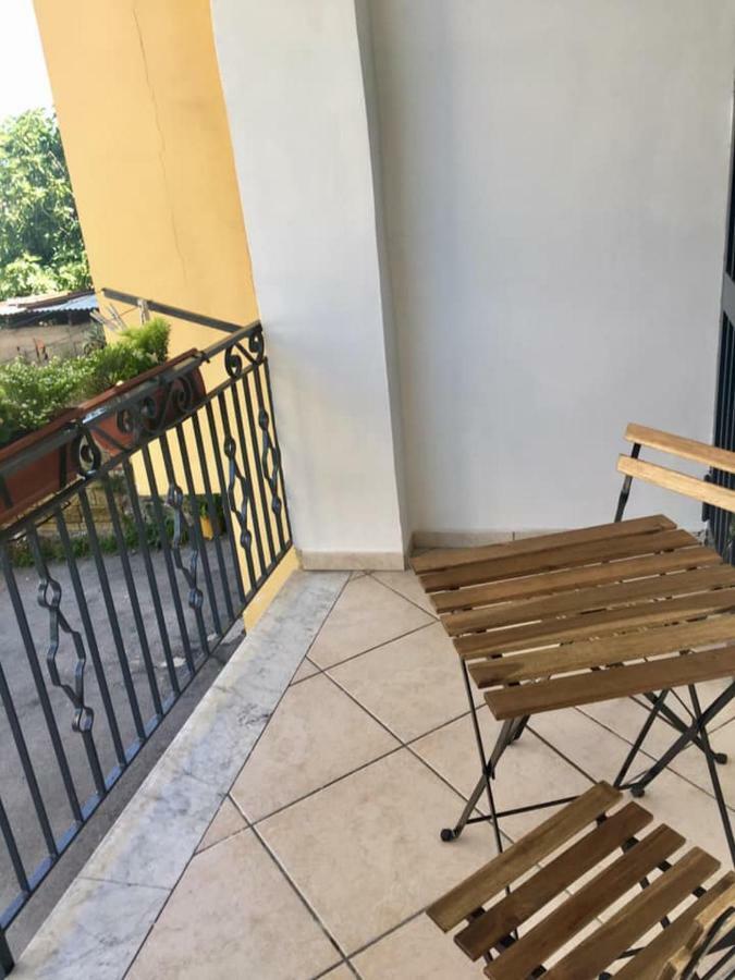 Giulia'S House Apartments SantʼAntonio Abate Buitenkant foto